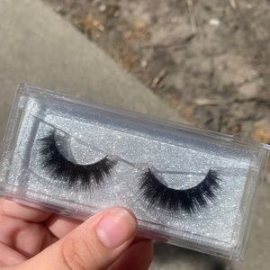 Mink lashes